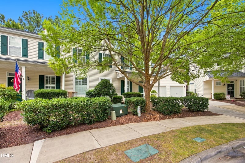 1016 Purple Glory Dr, Apex, NC 27502