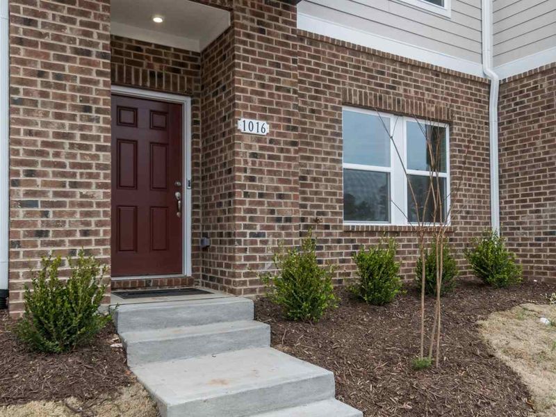 1016 Salt Glaze Ln, Cary, NC 27519