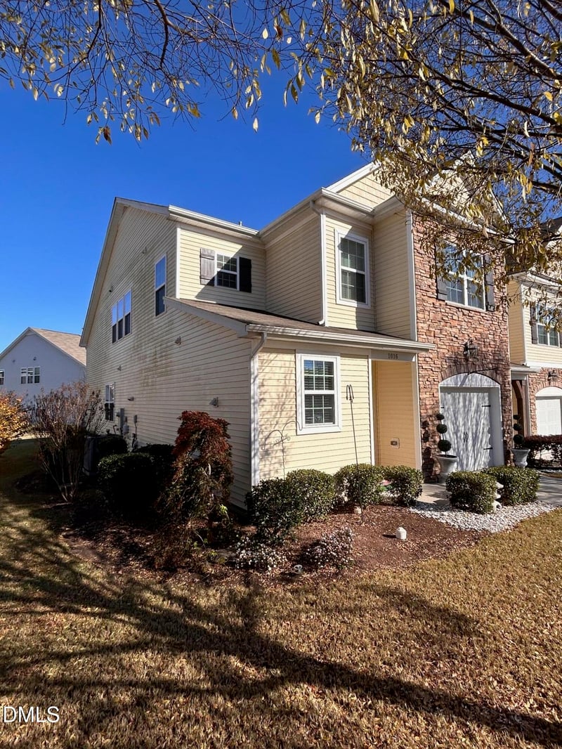 1016 Skyler Ln, Durham, NC 27705