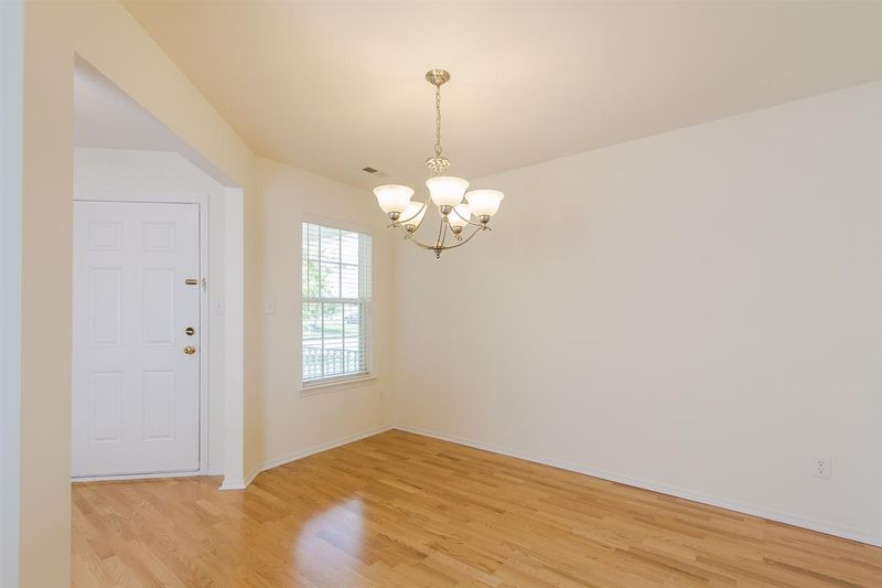 1016 Stormy Ln, Raleigh, NC 27610