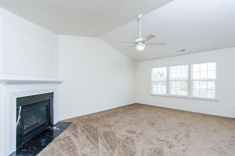 1016 Stormy Ln, Raleigh, NC 27610