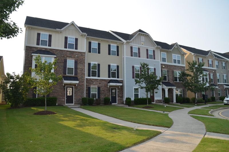 1016 Tender Dr, Apex, NC 27502