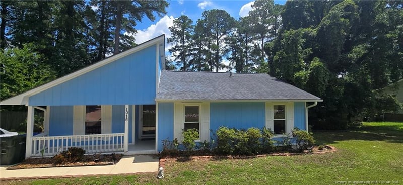 1016 Vesper Ln, Fayetteville, NC 28311