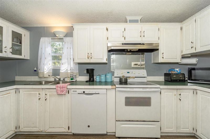 1016 Wintu Ct, Raleigh, NC 27603