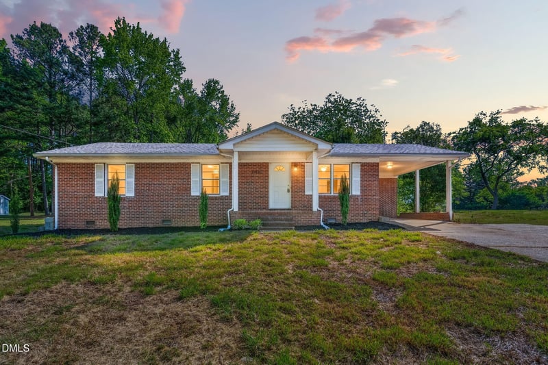 10166 Buffalo Rd, Clayton, NC 27527