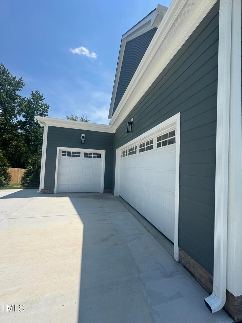 1017 Azalea Garden Cir, Raleigh, NC 27603