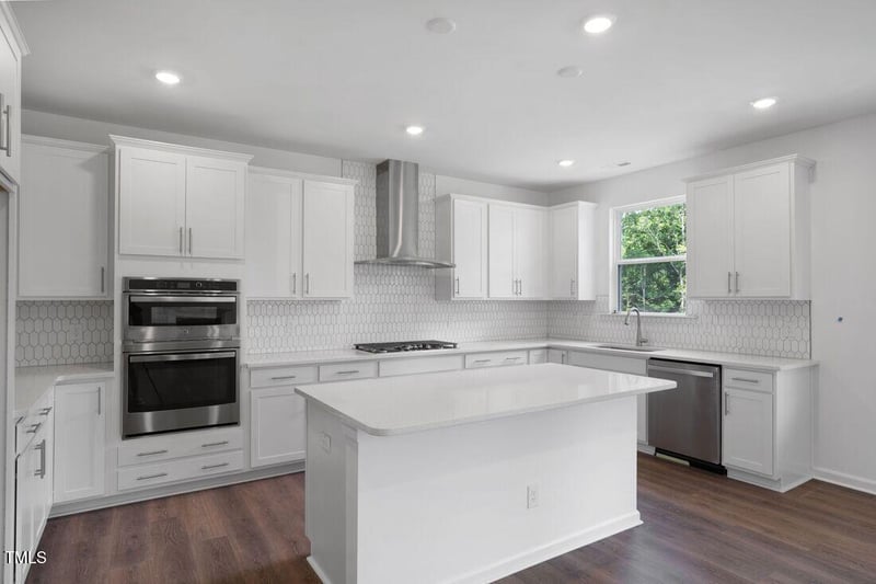 1017 Dillon Lake Dr, Knightdale, NC 27545