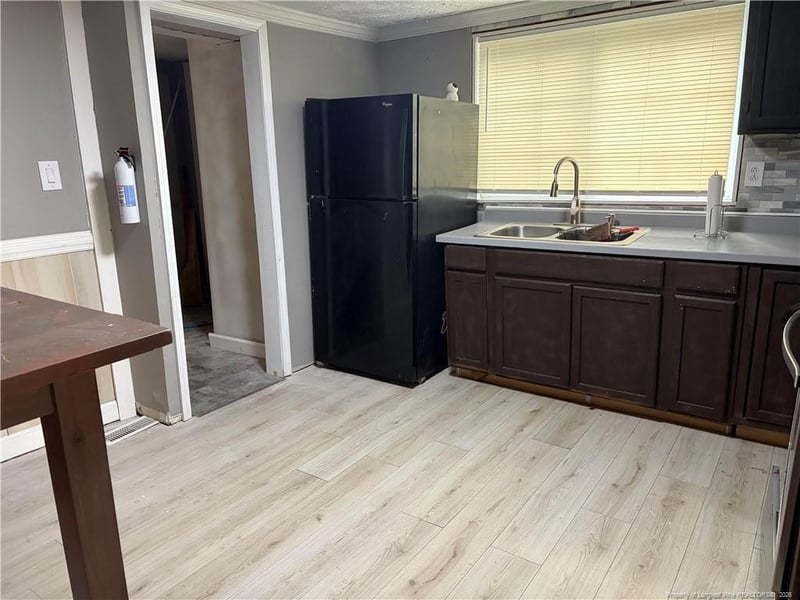 1017 Henderson Ave, Fayetteville, NC 28301