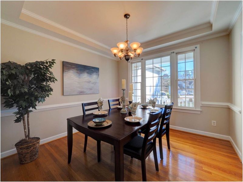 1017 Portico Pl, Raleigh, NC 27603