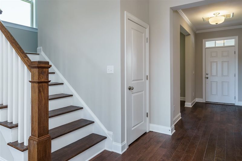 1017 Queensdale Dr #236, Cary, NC 27519