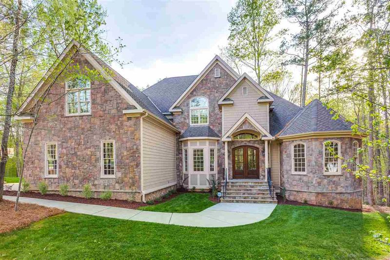 1017 Raindipper Dr, Raleigh, NC 27614