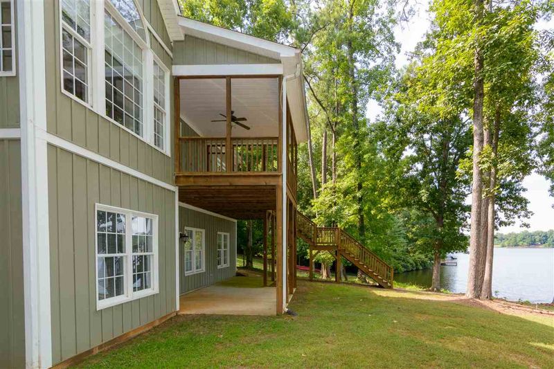1017 Sagamore Dr, Louisburg, NC 27549