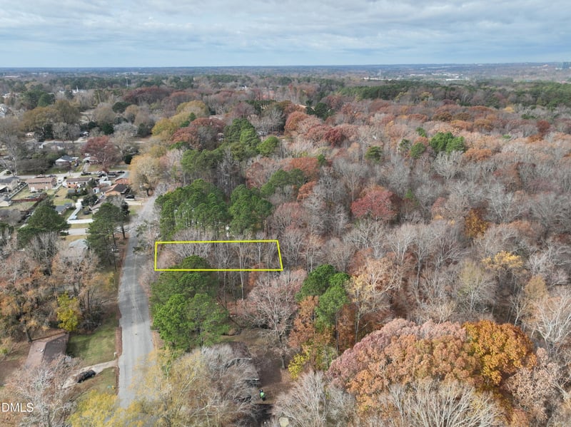 1017 Seabrook Rd, Raleigh, NC 27610