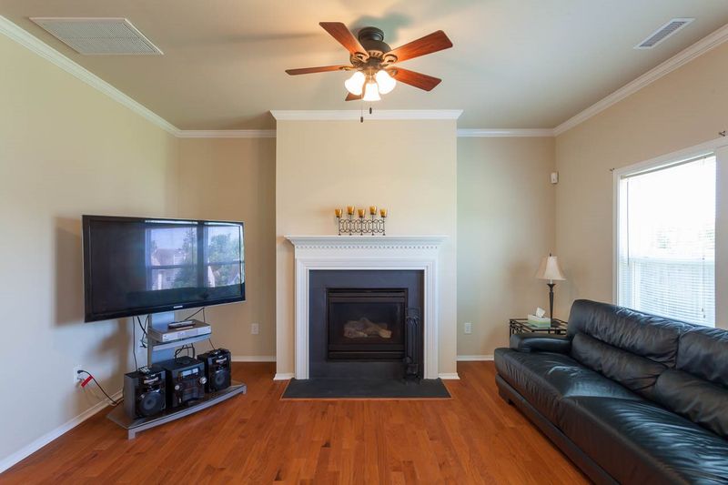 1017 Sweet Gale Dr, Durham, NC 27704