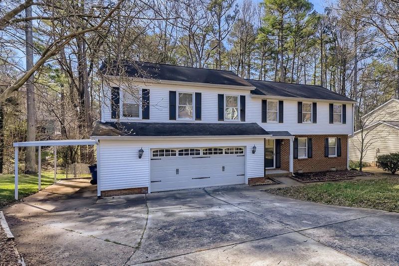 1017 Whetstone Ct, Raleigh, NC 27615