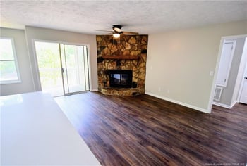 1018-5 Brookhollow Dr, Fayetteville, NC 28314