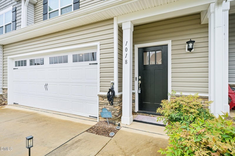 1018 Abbott St, Mebane, NC 27302