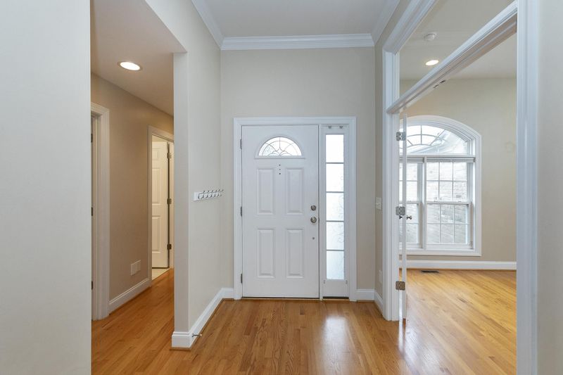 1018 Bellenden Dr, Durham, NC 27713