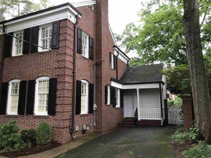 1018 Harvey St, Raleigh, NC 27608