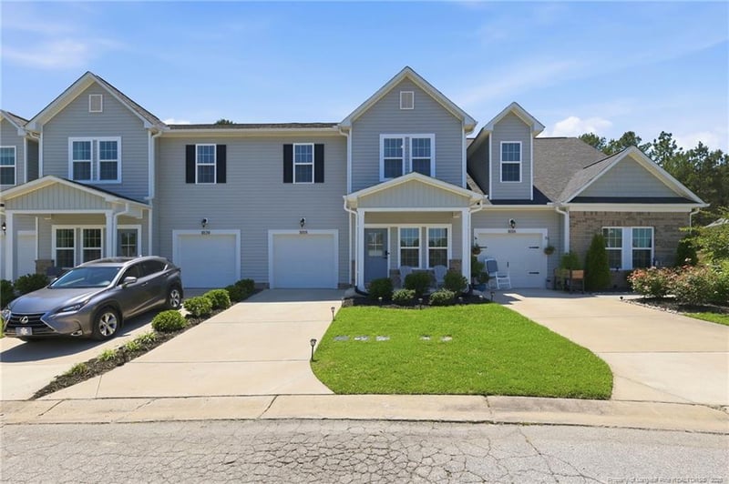 1018 Kensington Park Rd, Fayetteville, NC 28311