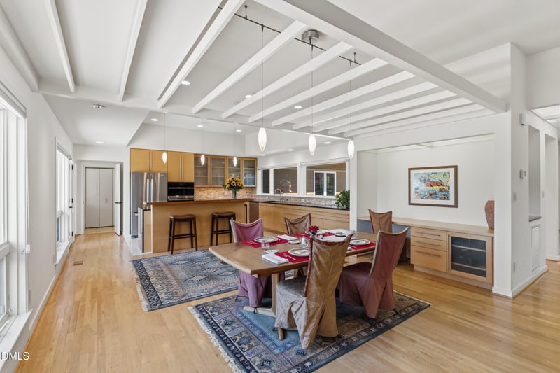 1018 Terrell Woods Ln, Chapel Hill, NC 27516