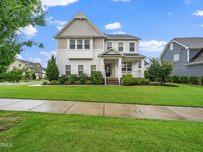 1018 Traditions Ridge Dr, Wake Forest, NC 27587