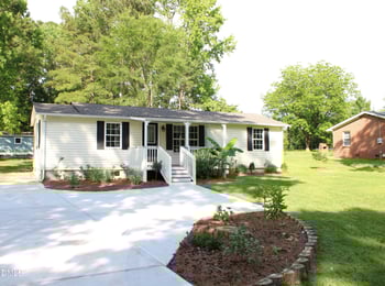 10180 Buffalo Rd, Clayton, NC 27527