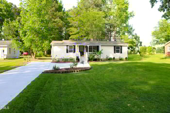 10180 Buffalo Rd, Clayton, NC 27527