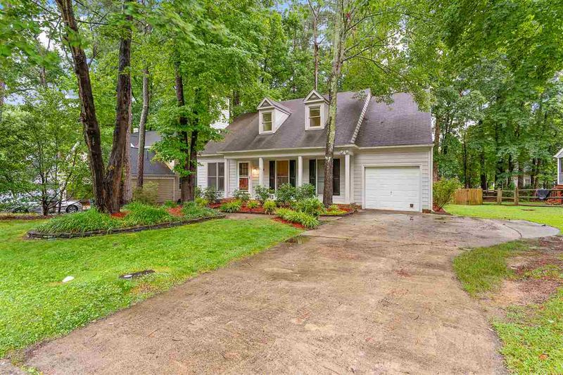 1019 Beddingfield Dr, Knightdale, NC 27545