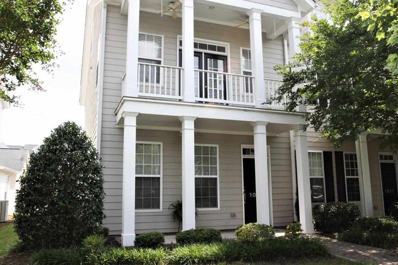 1019 Christopher Dr, Chapel Hill, NC 27517