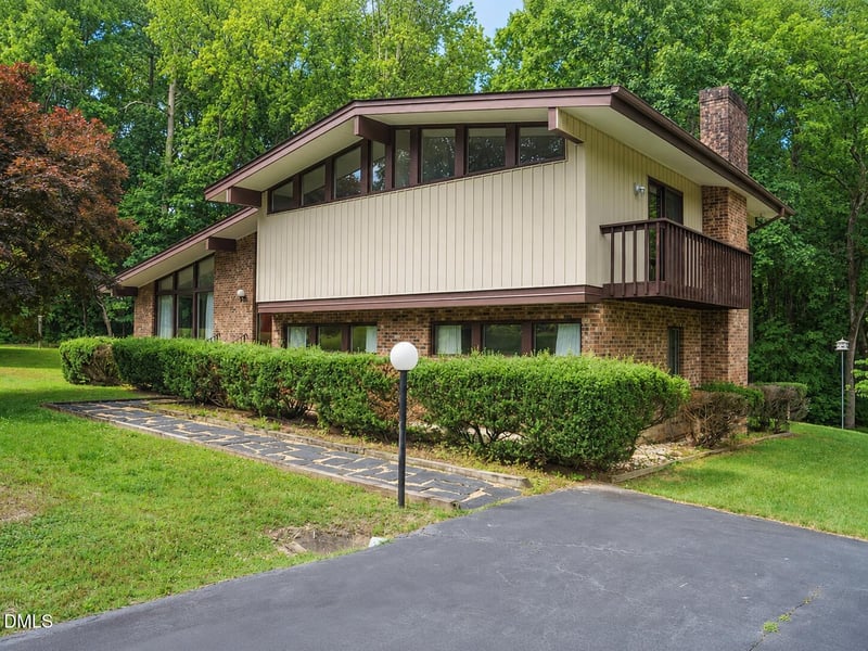 1019 Damascus Church Rd, Chapel Hill, NC 27516