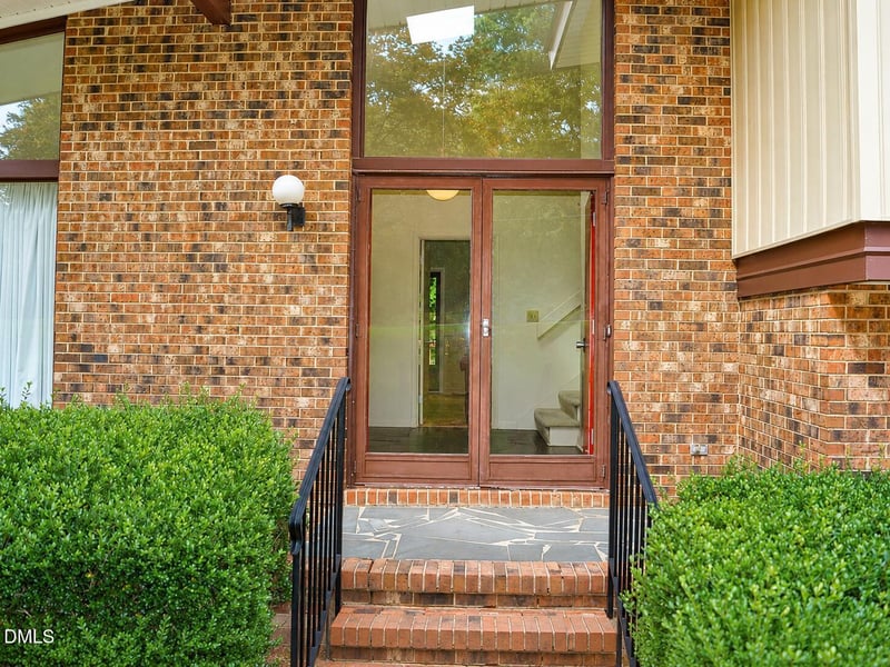 1019 Damascus Church Rd, Chapel Hill, NC 27516