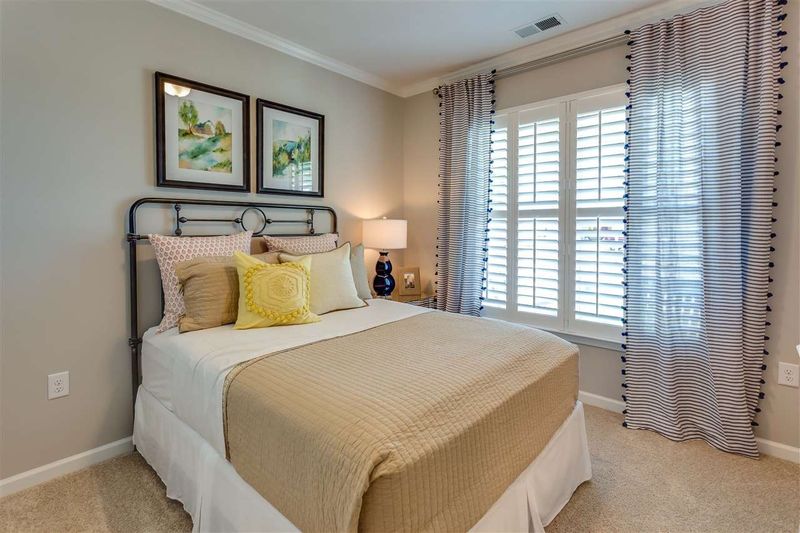 1019 Farm Leaf Dr, Durham, NC 27703