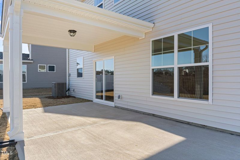 1019 Gibson House Dr, Burlington, NC 27215