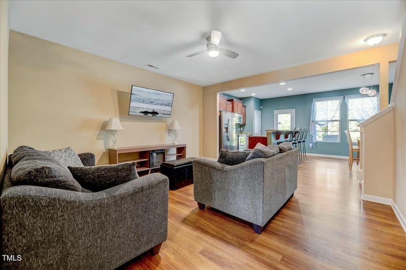 1019 Grand Ridge Dr, Rolesville, NC 27571