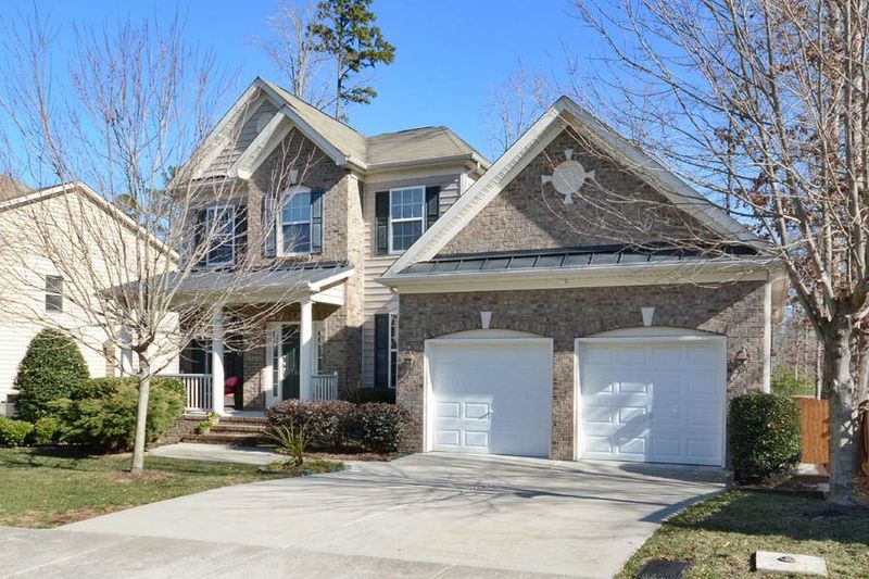 1019 Lakeview Dr, Durham, NC 27712
