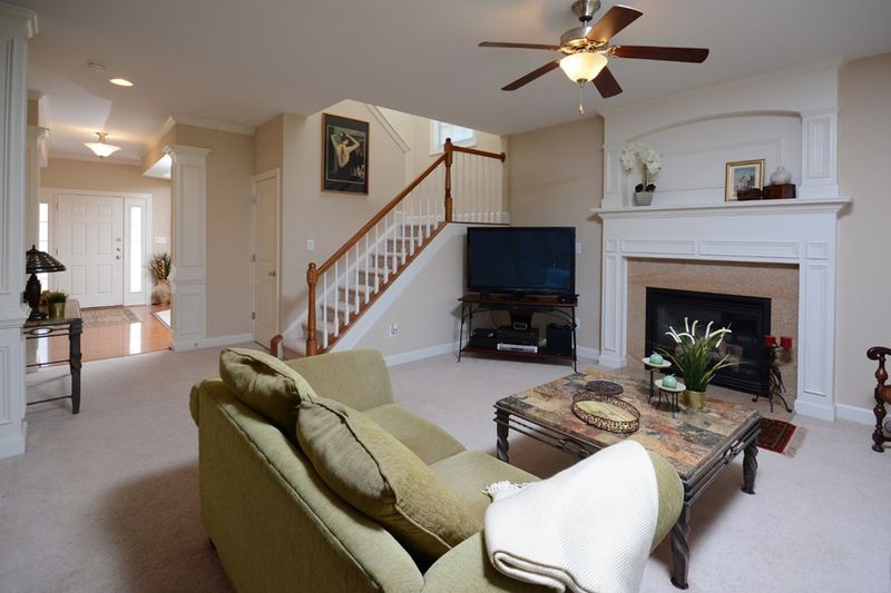 1019 Lakeview Dr, Durham, NC 27712