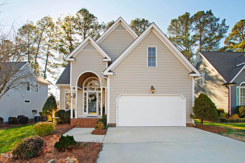 1019 Loch Lomond Dr, Clayton, NC 27520