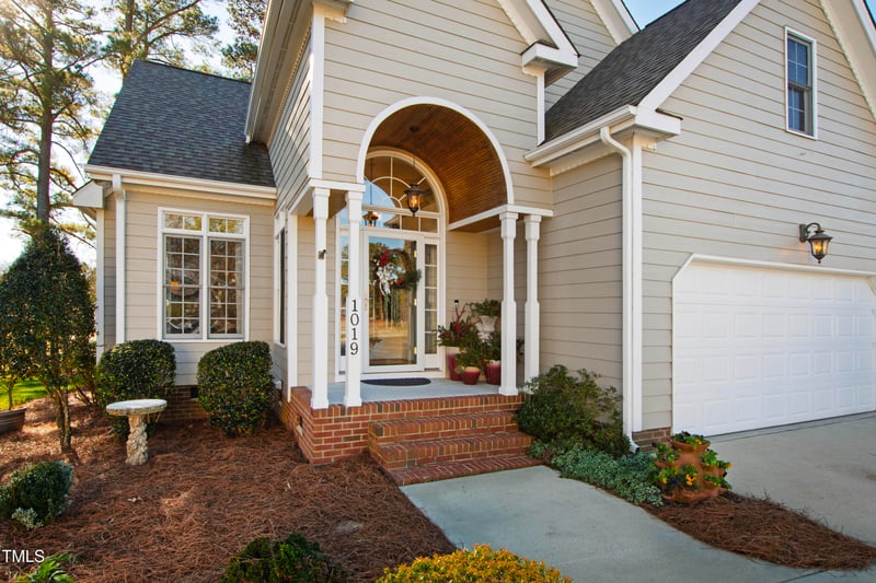 1019 Loch Lomond Dr, Clayton, NC 27520