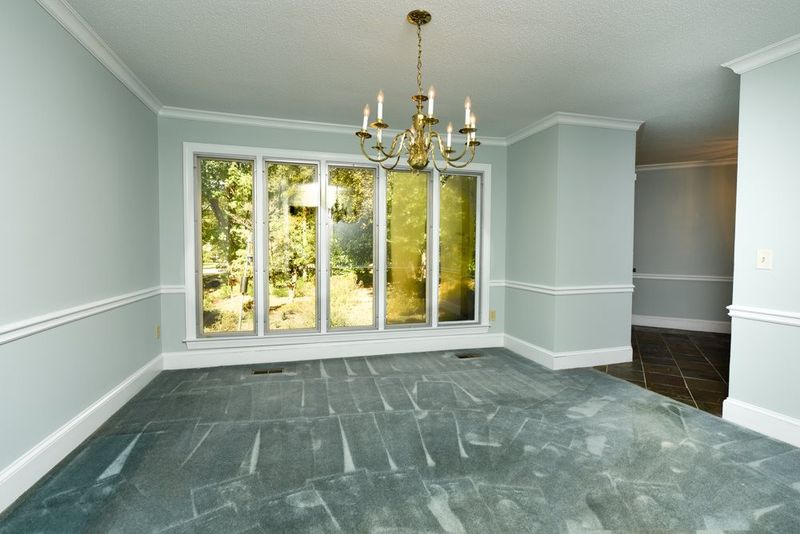 1019 Pinehurst Dr, Chapel Hill, NC 27517