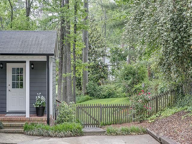1019 Sycamore Dr, Durham, NC 27707