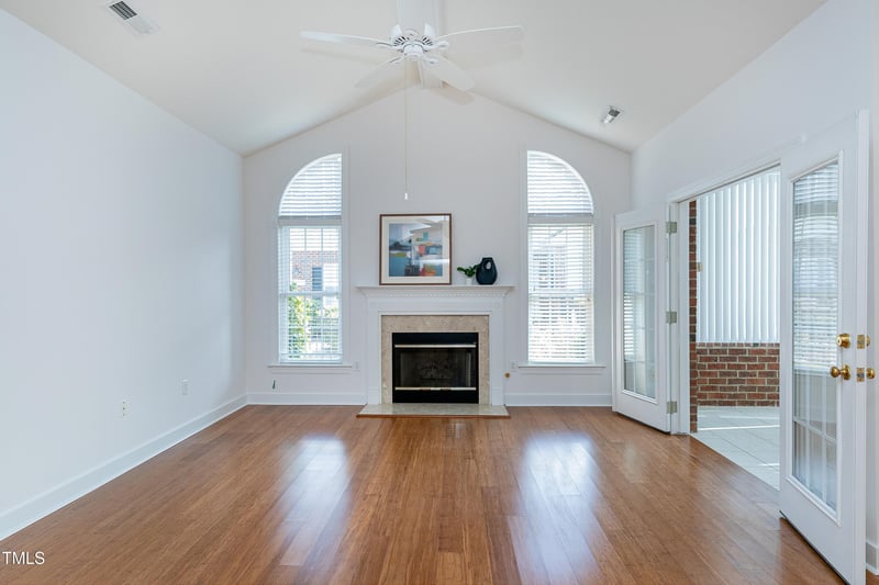 1019 Thistle Briar Pl, Cary, NC 27511