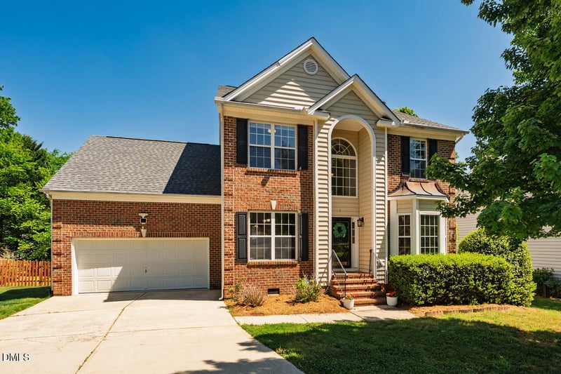 102 Adrians Pl, Chapel Hill, NC 27514