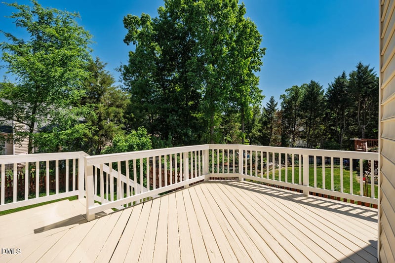 102 Adrians Pl, Chapel Hill, NC 27514