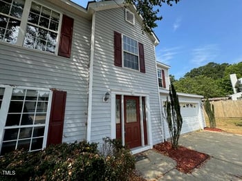 102 Alice Ct, Apex, NC 27502