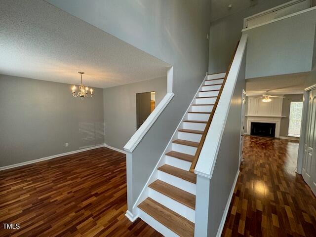 102 Alice Ct, Apex, NC 27502