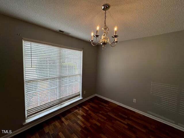 102 Alice Ct, Apex, NC 27502