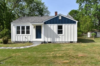 102 Allen St, Graham, NC 27253