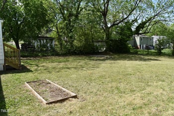 102 Allen St, Graham, NC 27253