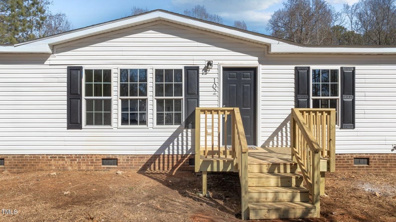 102 Anderson Dr, Wake Forest, NC 27587